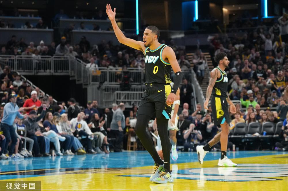 球员之间的 球员之间的