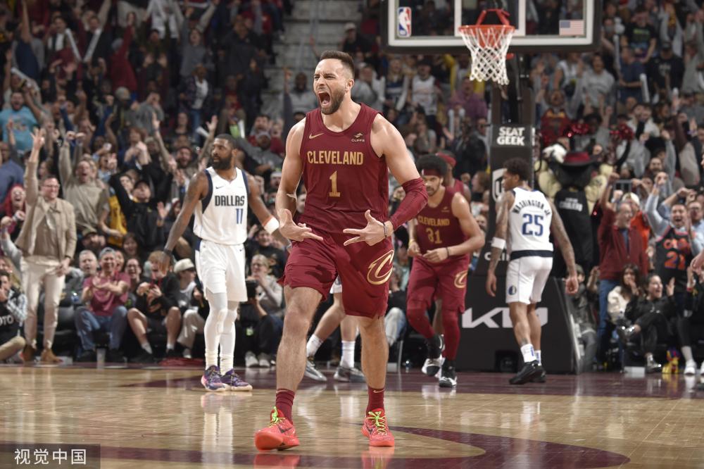 双塔又拉慢 双塔又拉慢